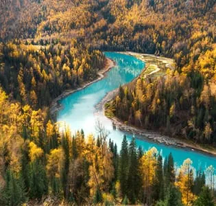 Kanas Lake — fairyland lake in Altay, Xinjiang