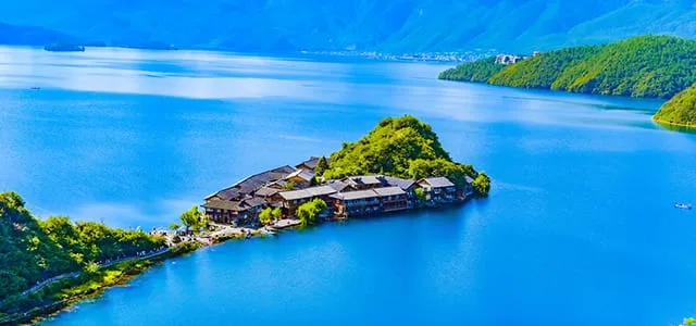 Yunnan attractions - South of the Clouds