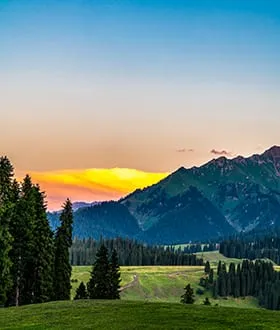 Xinjiang attractions — Vast Beauty